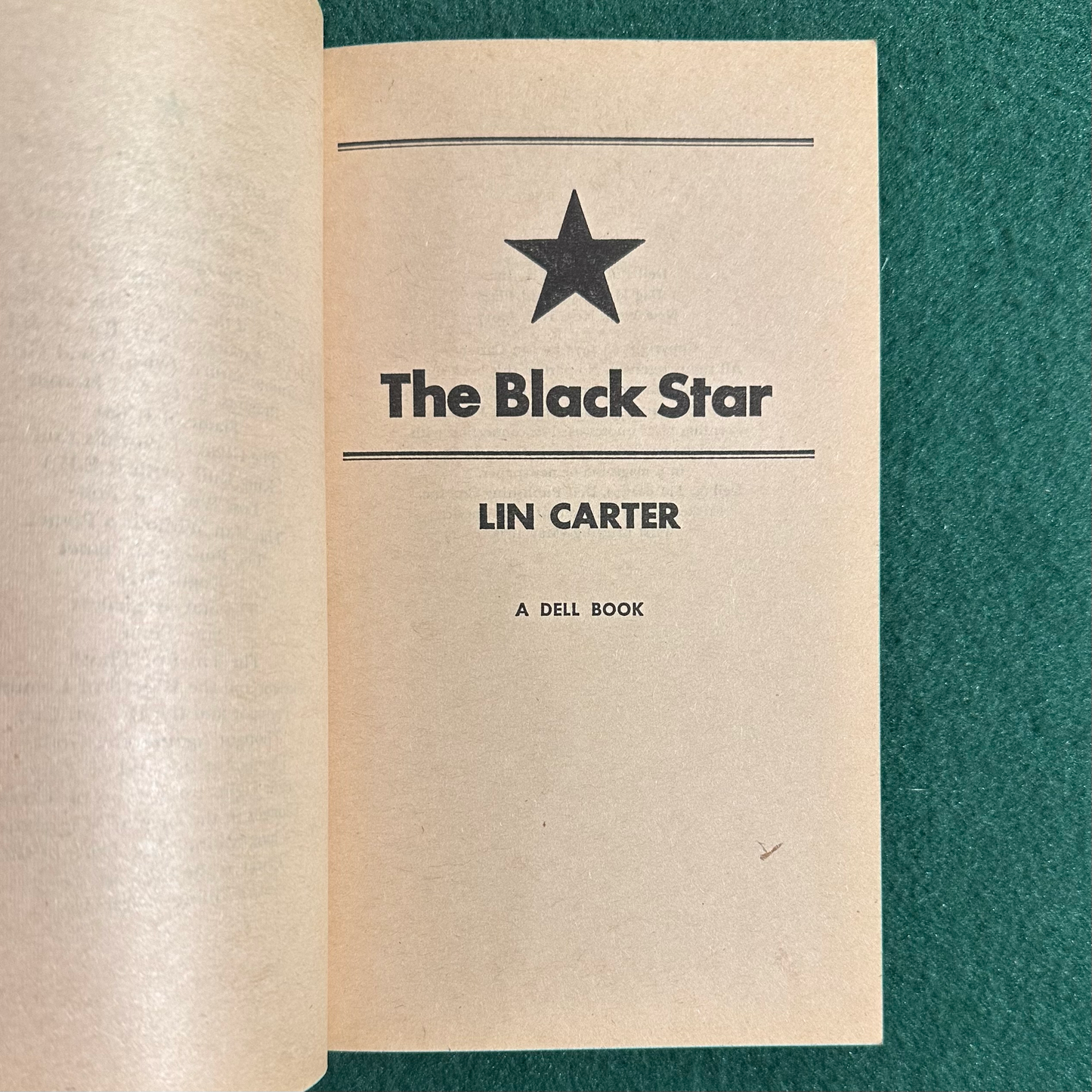 Vintage Fantasy Paperback: Lin Carter - The Black Star FIRST PRINTING