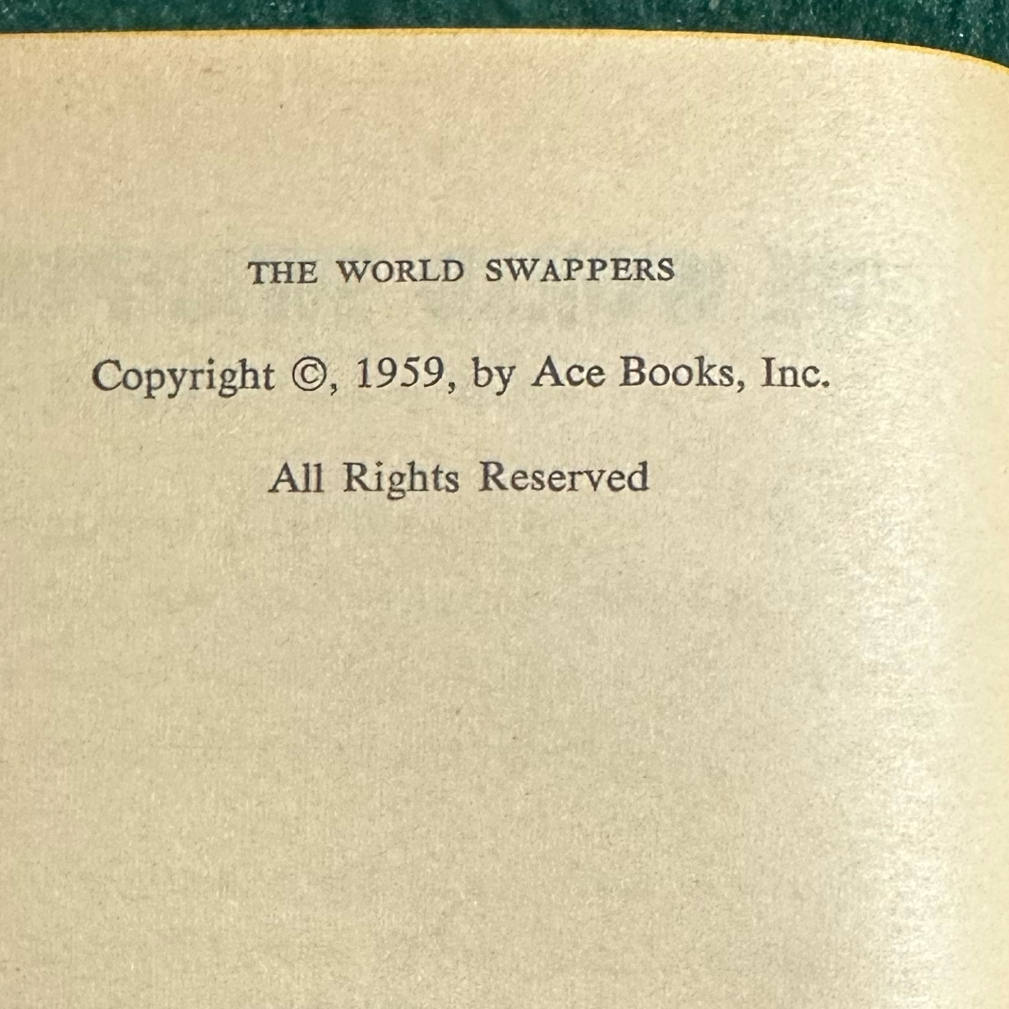 Vintage Sci-Fi Paperback: John Brunner - The World Swappers