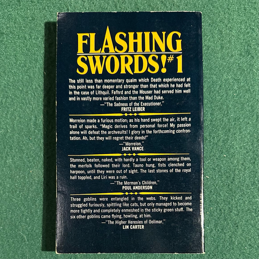 Vintage Fantasy Paperback: Flashing Swords #1, Edited by Lin Carter FIRST PRINTING