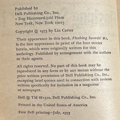 Vintage Fantasy Paperback: Flashing Swords #1, Edited by Lin Carter FIRST PRINTING