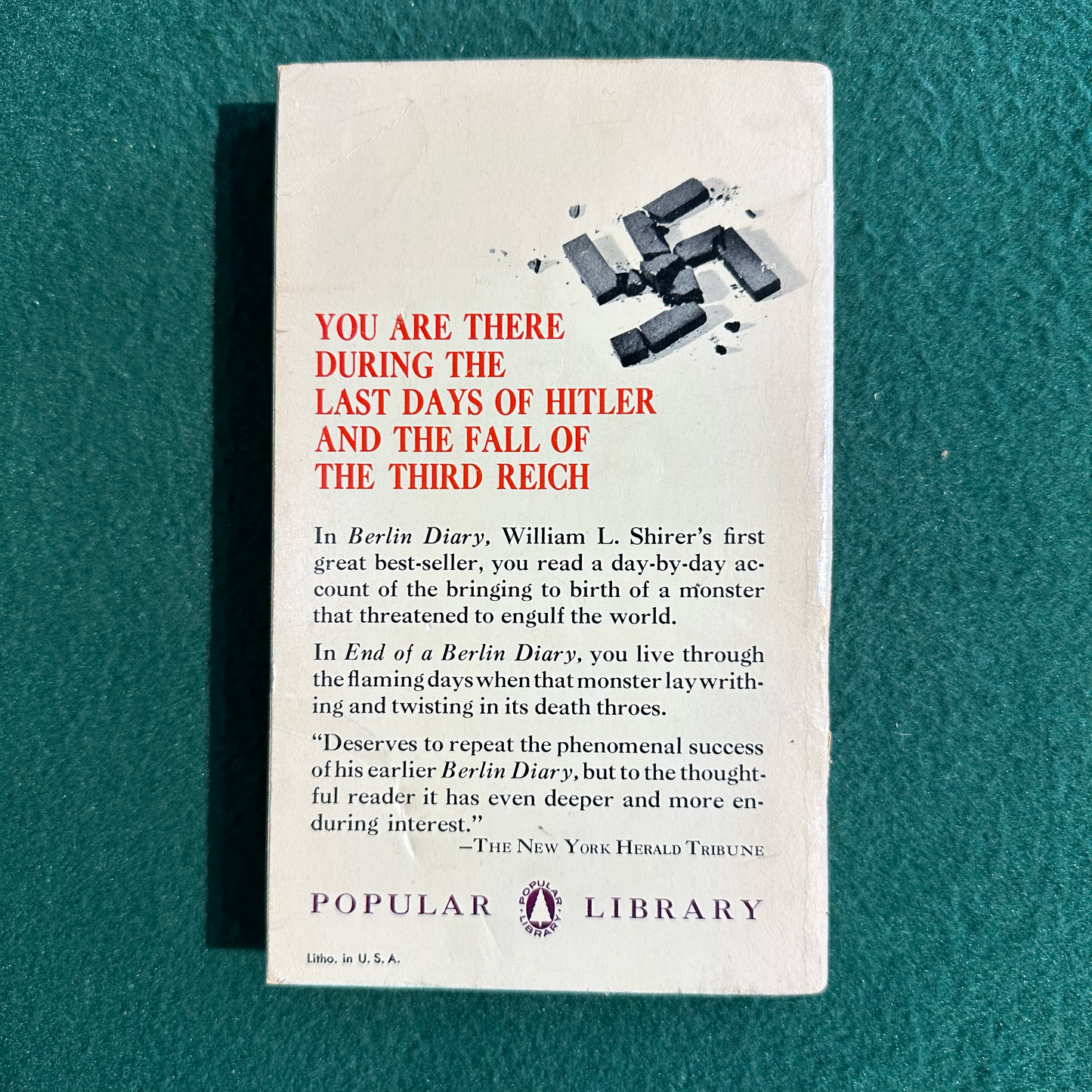 Vintage Fiction Paperback: William L Shirer - End of a Berlin Diary