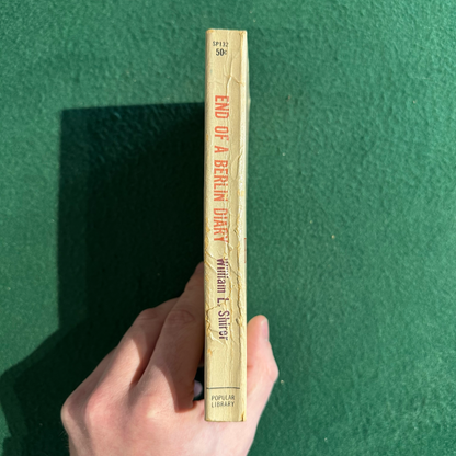 Vintage Fiction Paperback: William L Shirer - End of a Berlin Diary