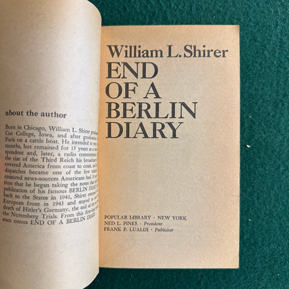 Vintage Fiction Paperback: William L Shirer - End of a Berlin Diary