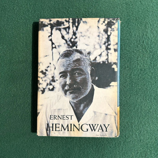 Vintage Fiction Hardback: Ernest Hemingway - The Old Man and the Sea BOOK CLUB EDITION