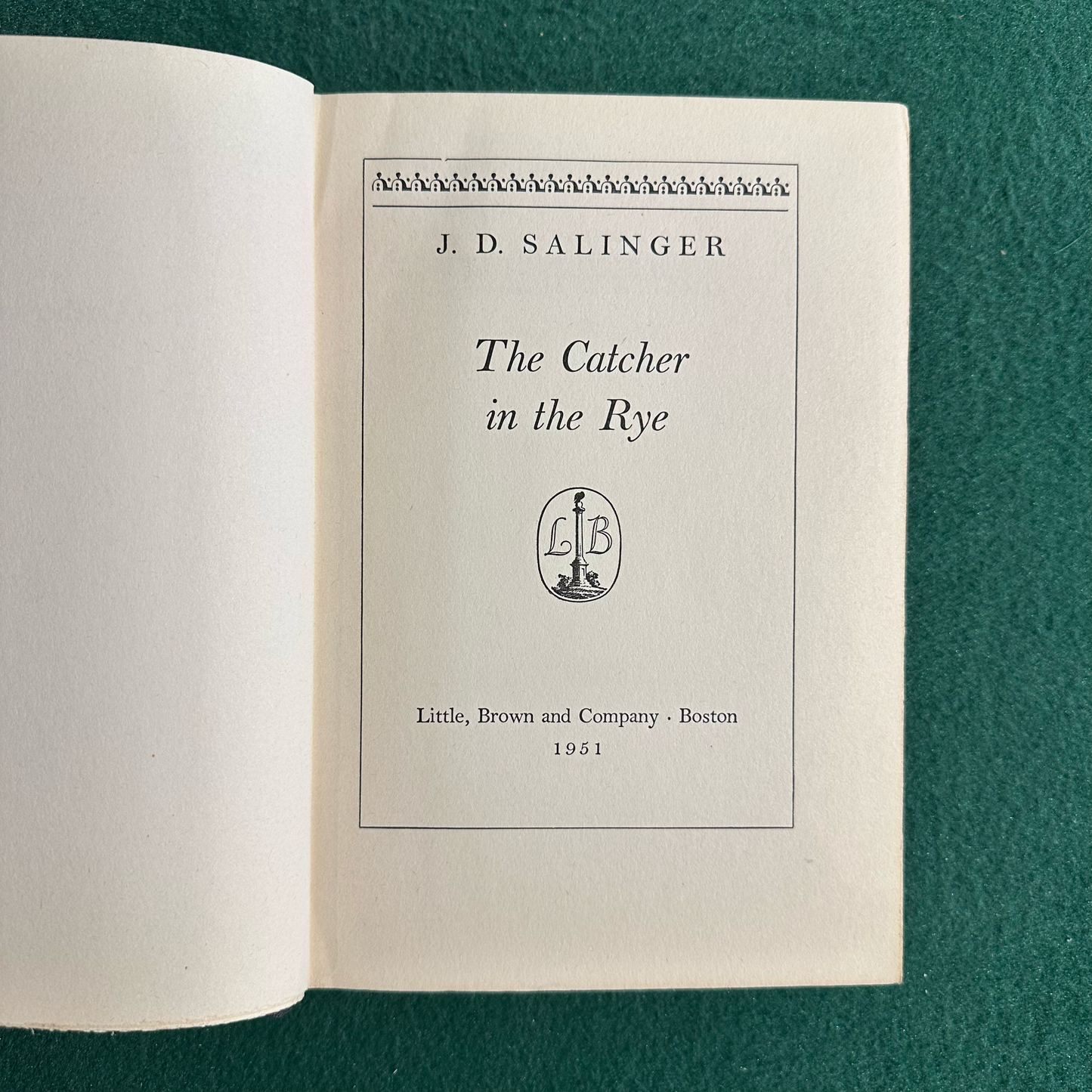 Vintage Fiction Hardback: JD Salinger - The Catcher in the Rye BOOK CLUB EDITION