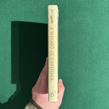Vintage Fantasy Hardback: Ursula K Le Guin - A Wizard of Earthsea EARLY LIBRARY BINDING