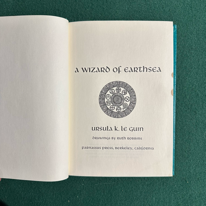 Vintage Fantasy Hardback: Ursula K Le Guin - A Wizard of Earthsea EARLY LIBRARY BINDING