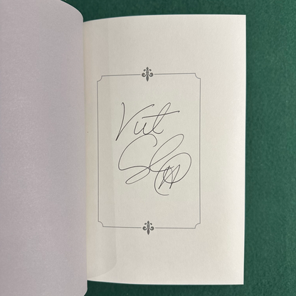 Fantasy Hardbacks: Victoria Aveyard - The Red Queen Series, Books 1-4 ALL SIGNED FIRST EDITIONS