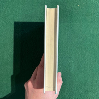 Sci-Fi Hardback: Marie Lu - Warcross FIRST EDITION