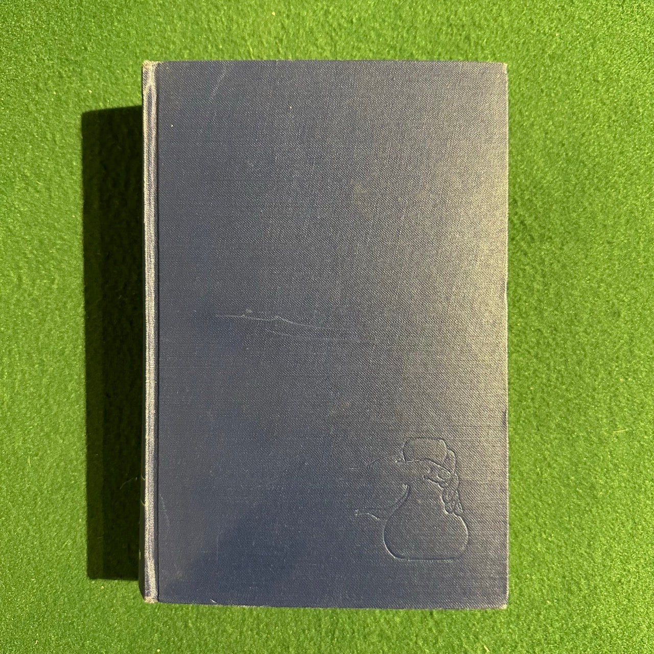 Vintage Non-Fiction Hardback: Ralph Mayer - The Artist's Handbook of Materials and Techniques