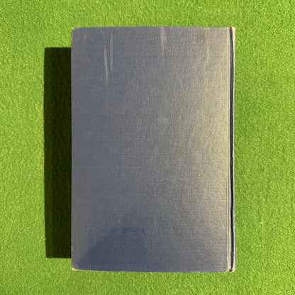 Vintage Non-Fiction Hardback: Ralph Mayer - The Artist's Handbook of Materials and Techniques