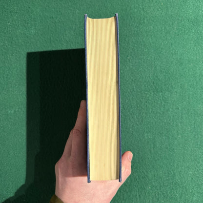 Vintage Non-Fiction Hardback: Ralph Mayer - The Artist's Handbook of Materials and Techniques