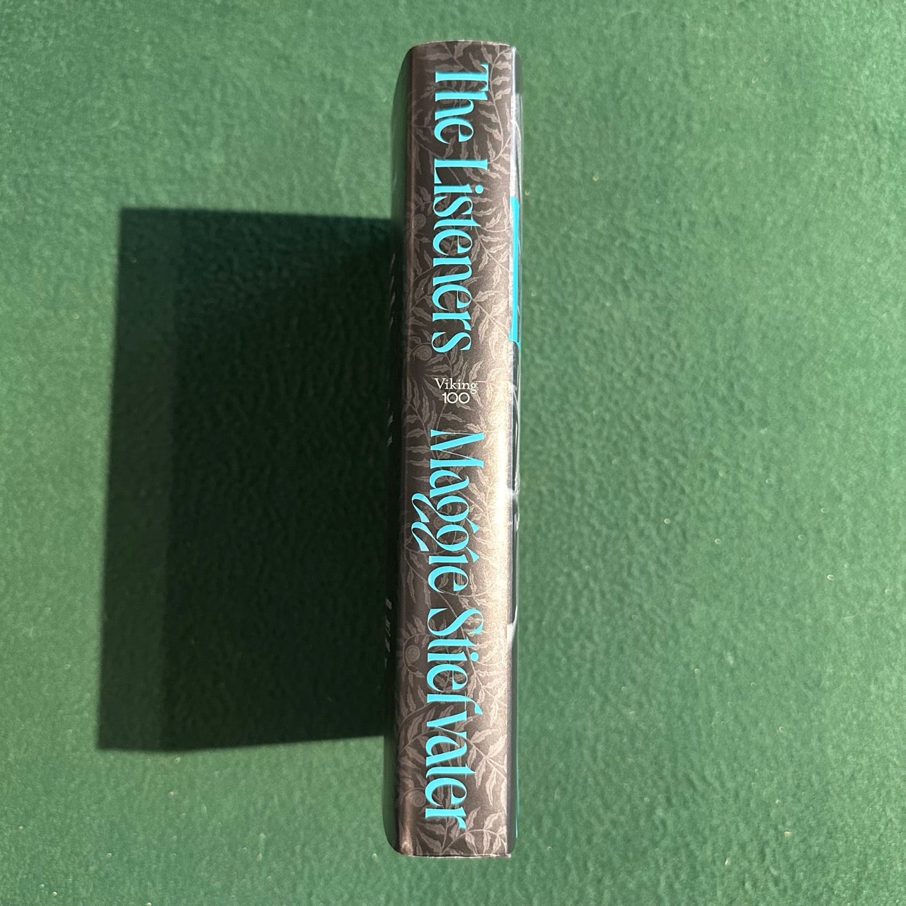 Fiction Hardback: Maggie Stiefvater - The Listeners SIGNED FIRST EDITION