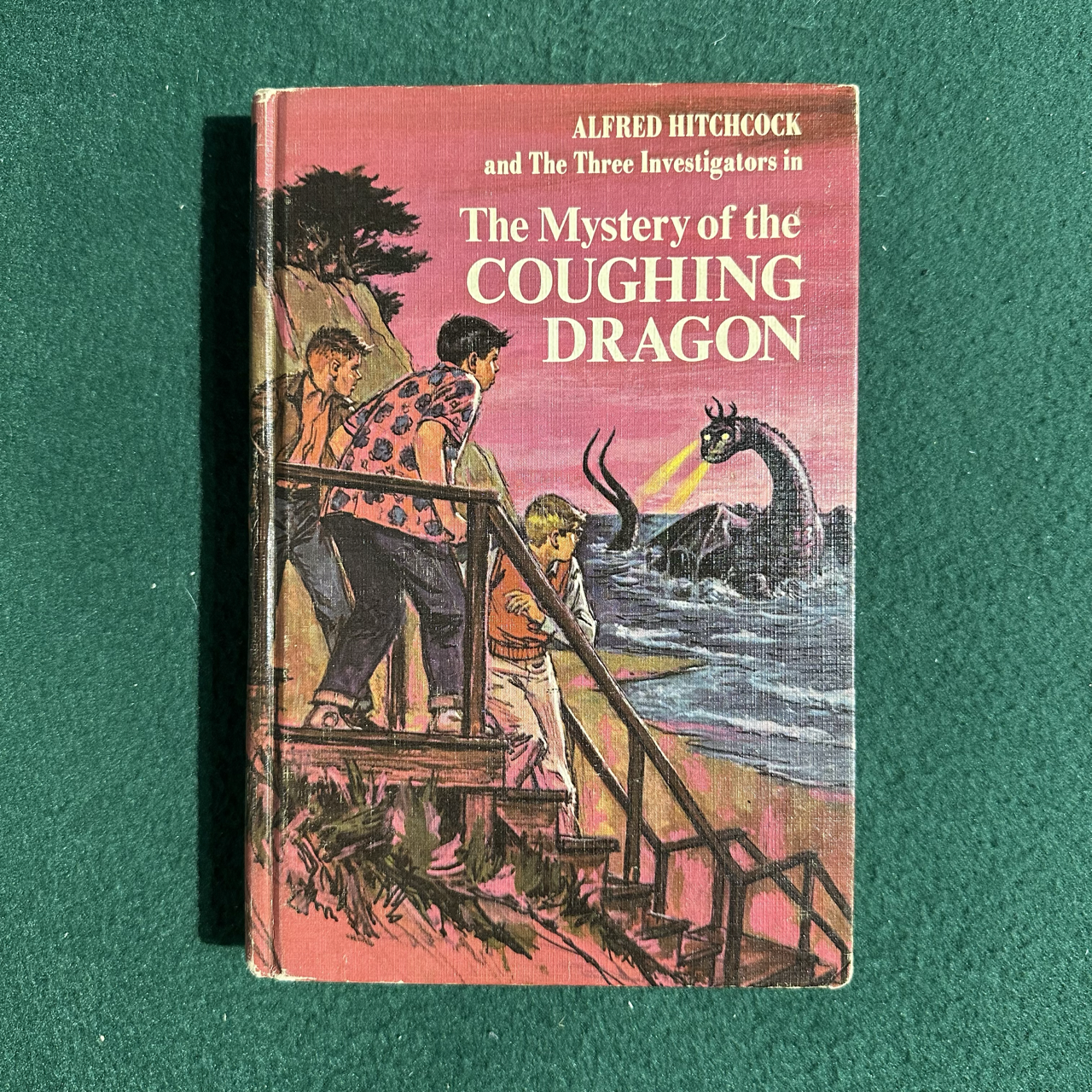 Vintage Fiction Hardback: Nick West - The Three Investigators in The Mystery of the Coughing Dragon