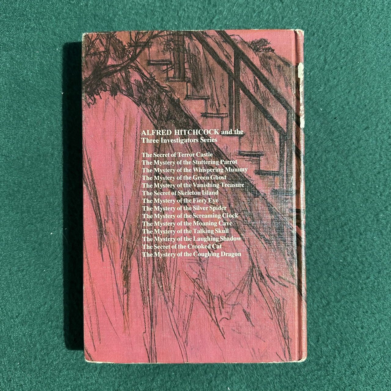 Vintage Fiction Hardback: Nick West - The Three Investigators in The Mystery of the Coughing Dragon