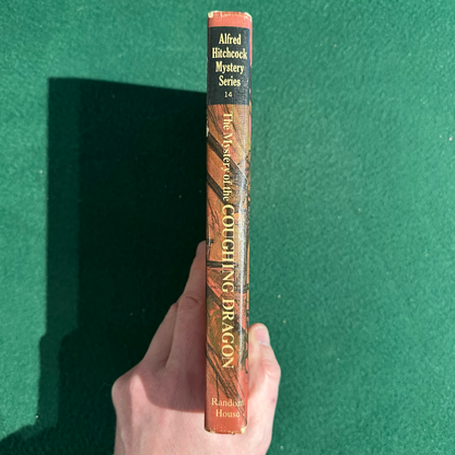 Vintage Fiction Hardback: Nick West - The Three Investigators in The Mystery of the Coughing Dragon