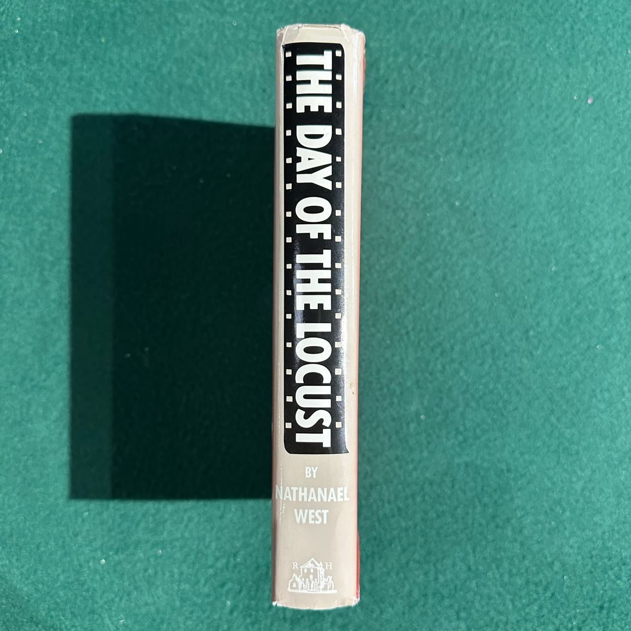Vintage Fiction Hardback: Nathanael West - The Day of the Locust BCE