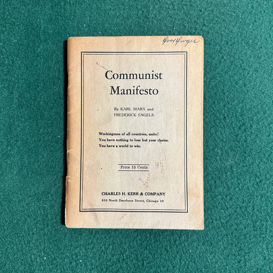 Vintage Non-Fiction Paperback: Karl Marx and Frederick Engels - The COmmunist Manifesto 1947