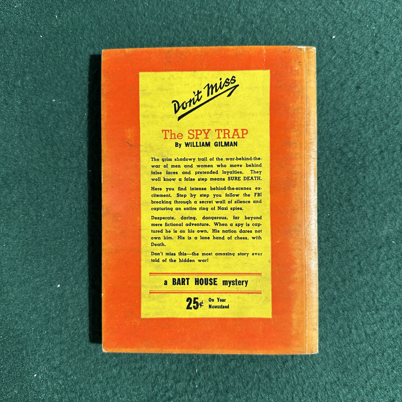 Vintage Horror Paperback: HP Lovecraft - The Weird Shadow Over Innsmouth