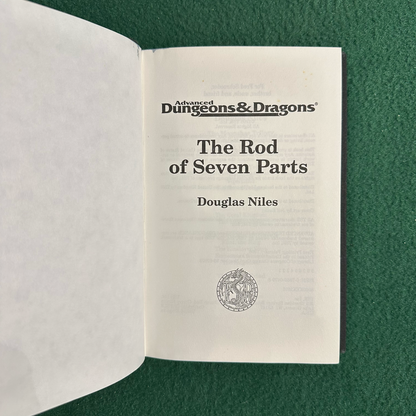 Vintage Dungeons & Dragons Hardback: Douglas Niles - The Rod of Seven Parts FIRST PRINTING