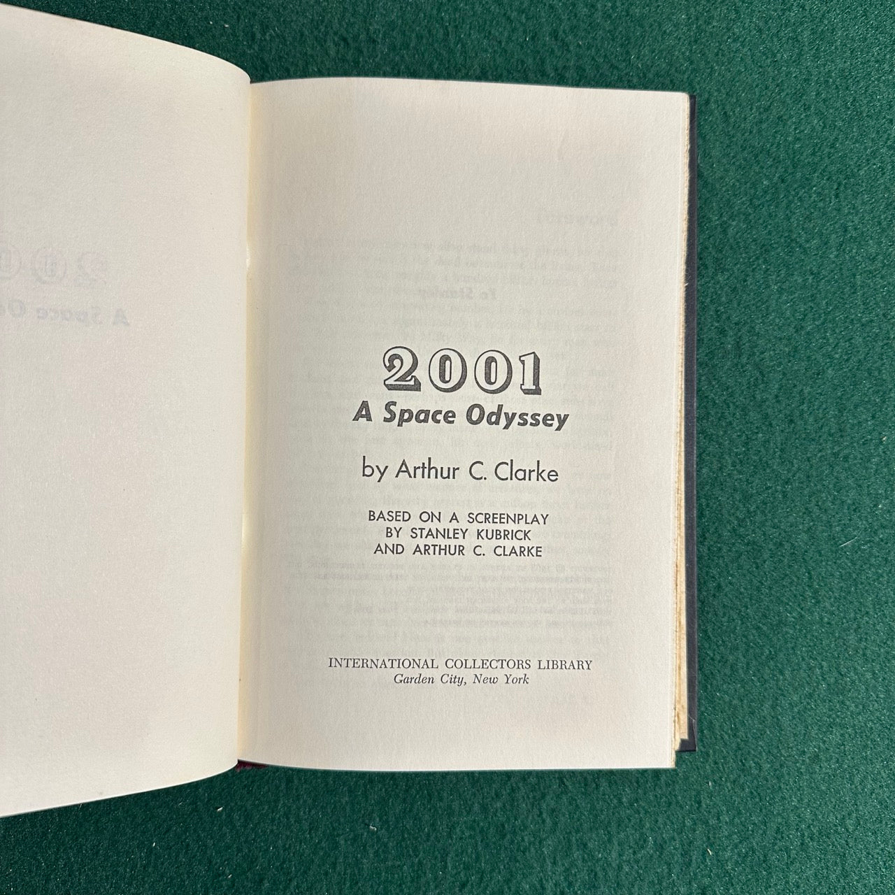 Vintage Sci-Fi Hardback: Arthur C Clarke - 2001: A Space Odyssey