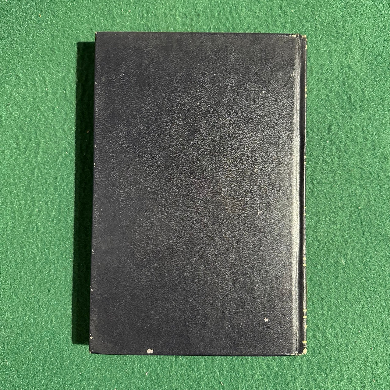 Vintage Sci-Fi Hardback: Kurt Vonnegut Jr. - Slaughterhouse-Five