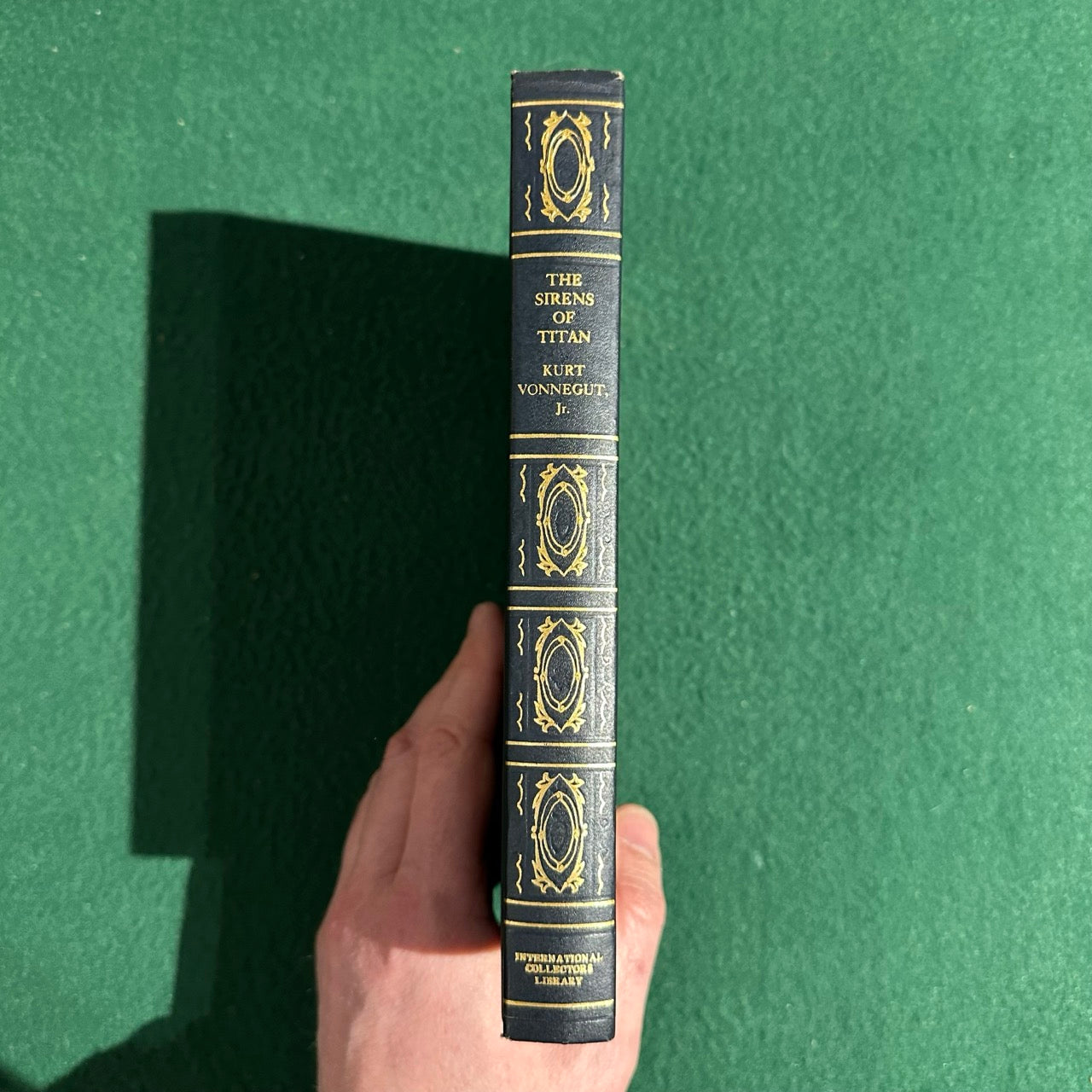 Vintage Sci-Fi Hardback: Kurt Vonnegut Jr. - The Sirens of Titan