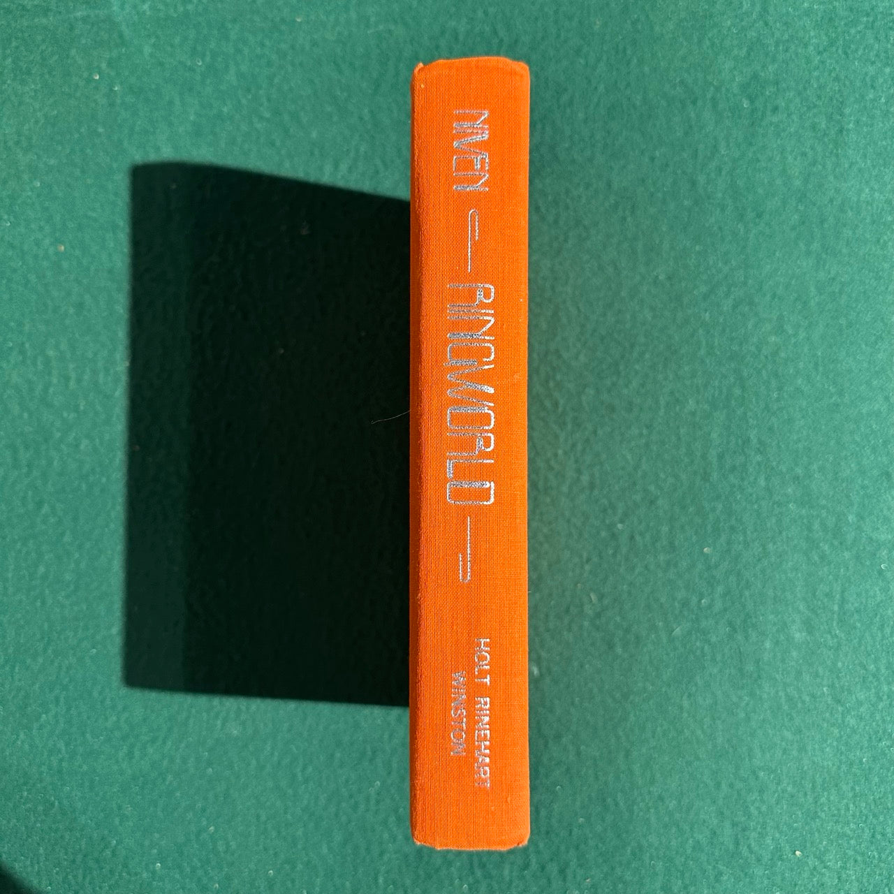 Vintage Sci-Fi Hardback: Larry Niven - Ringworld FIRST EDITION