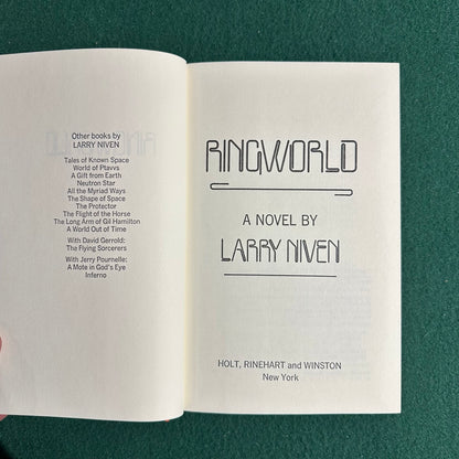 Vintage Sci-Fi Hardback: Larry Niven - Ringworld FIRST EDITION