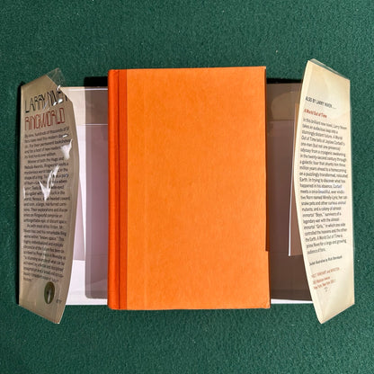 Vintage Sci-Fi Hardback: Larry Niven - Ringworld FIRST EDITION