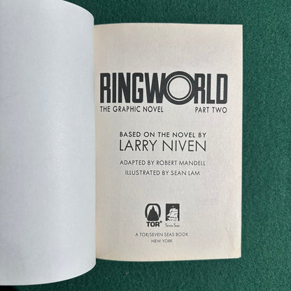 Graphic Novel Paperbacks: Larry Niven and Sean Lam - Ringworld, The Graphic Novel, Parts 1 & 2