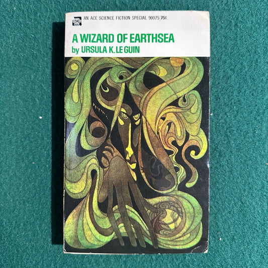 Vintage Fantasy Paperback: Ursula K Le Guin - A Wizard of Earthsea FIRST PRINTING