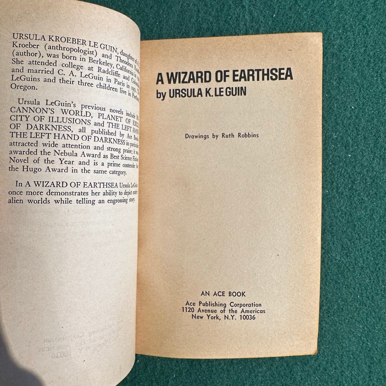 Vintage Fantasy Paperback: Ursula K Le Guin - A Wizard of Earthsea FIRST PRINTING