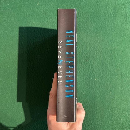 Sci-Fi Paperback: Neal Stephenson - Seveneves ARC