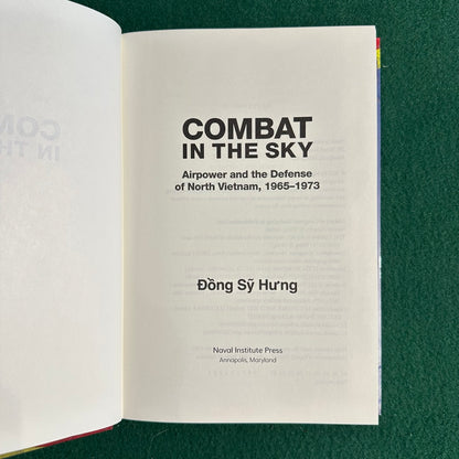 Non-Fiction Hardback: Dong Sy Hung - Combat in the Sky FIRST EDITION
