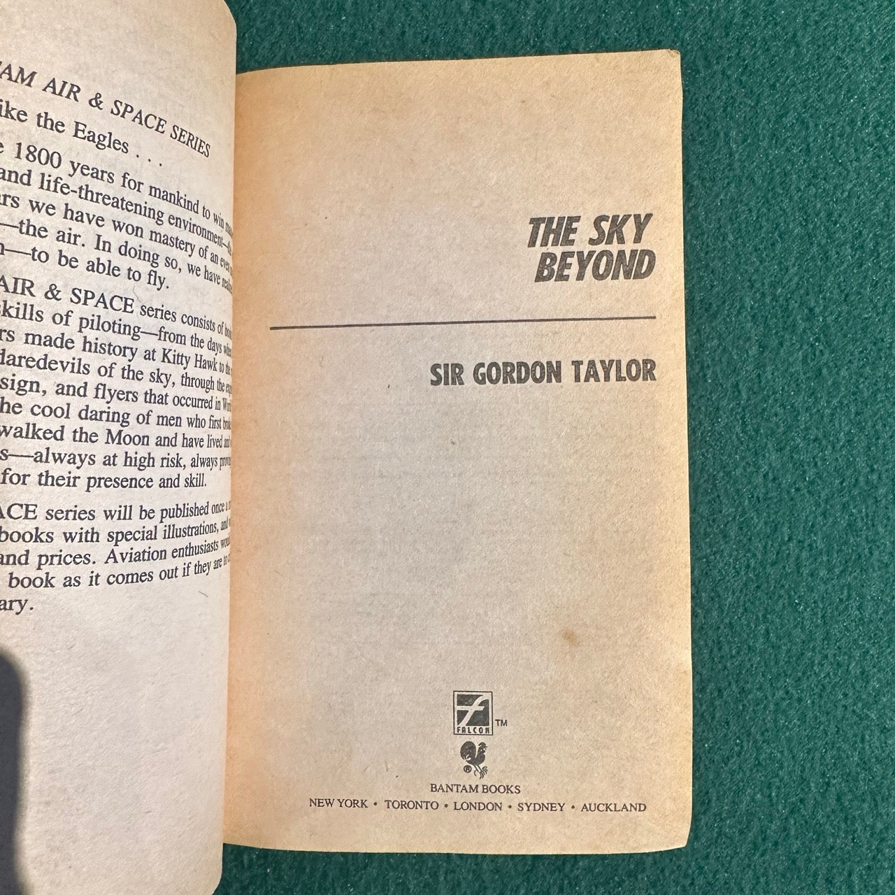 Vintage Non-Fiction Paperback: Sir Gordon Taylor - The Sky Beyond SECOND PRINTING