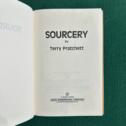 Vintage Fantasy Hardback: Terry Pratchett - Sourcery BCE
