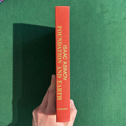Vintage Sci-Fi Hardback: Isaac Asimov - Foundation and Earth