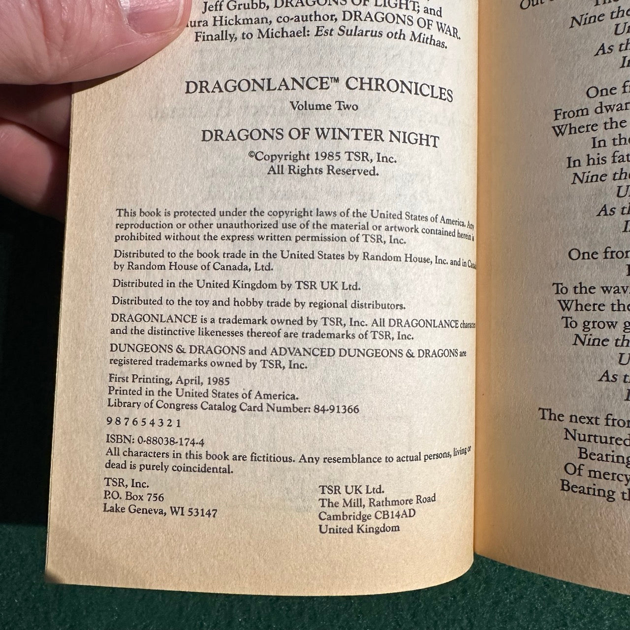 Vintage Dungeons & Dragons Paperbacks: Margaret Weis and Tracy Hickman - Dragonlance Chronicles, Vols 1-3 COMPLETE