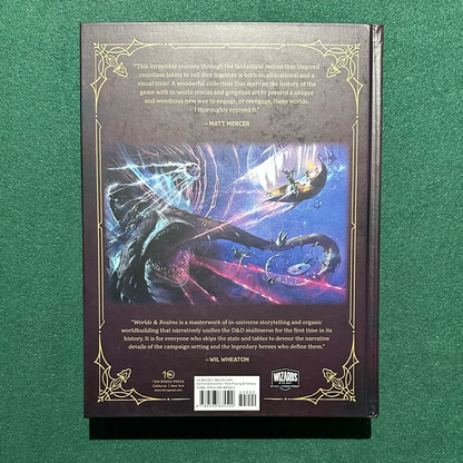 Dungeons & Dragons Hardback: Worlds and Realms FIRST EDITION/PRINT