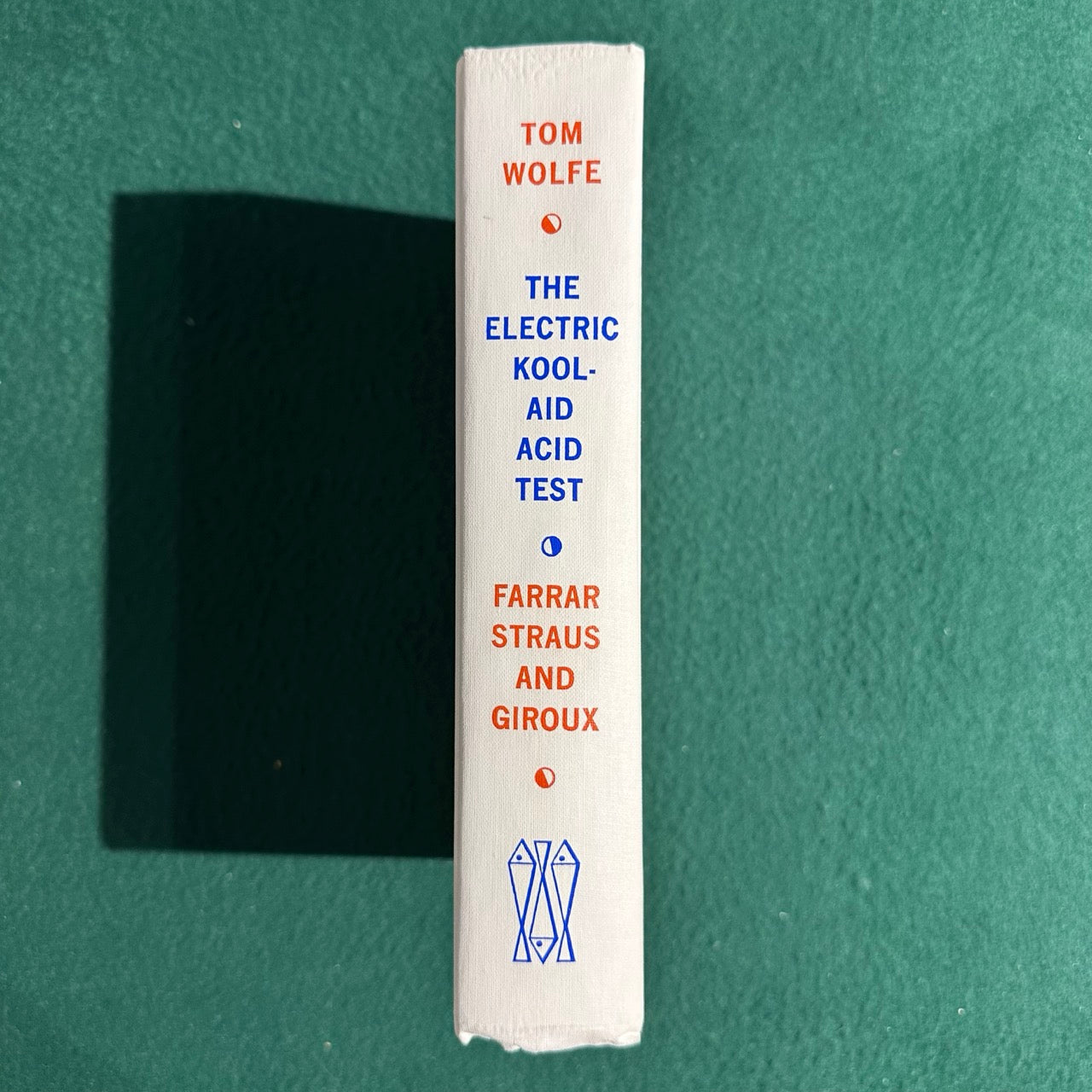 Vintage Fiction Hardback: Tom Wolfe - The Electric Kool-Aid Acid Test BCE