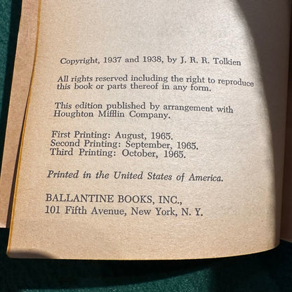 Vintage Fantasy Paperbacks: JRR Tolkien - The Hobbit (3rd Printing) and The Lord of the Rings Ace Unauthorized Editions