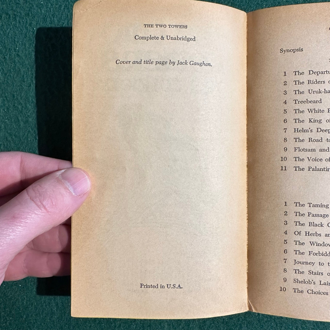 Vintage Fantasy Paperbacks: JRR Tolkien - The Hobbit (3rd Printing) and The Lord of the Rings Ace Unauthorized Editions