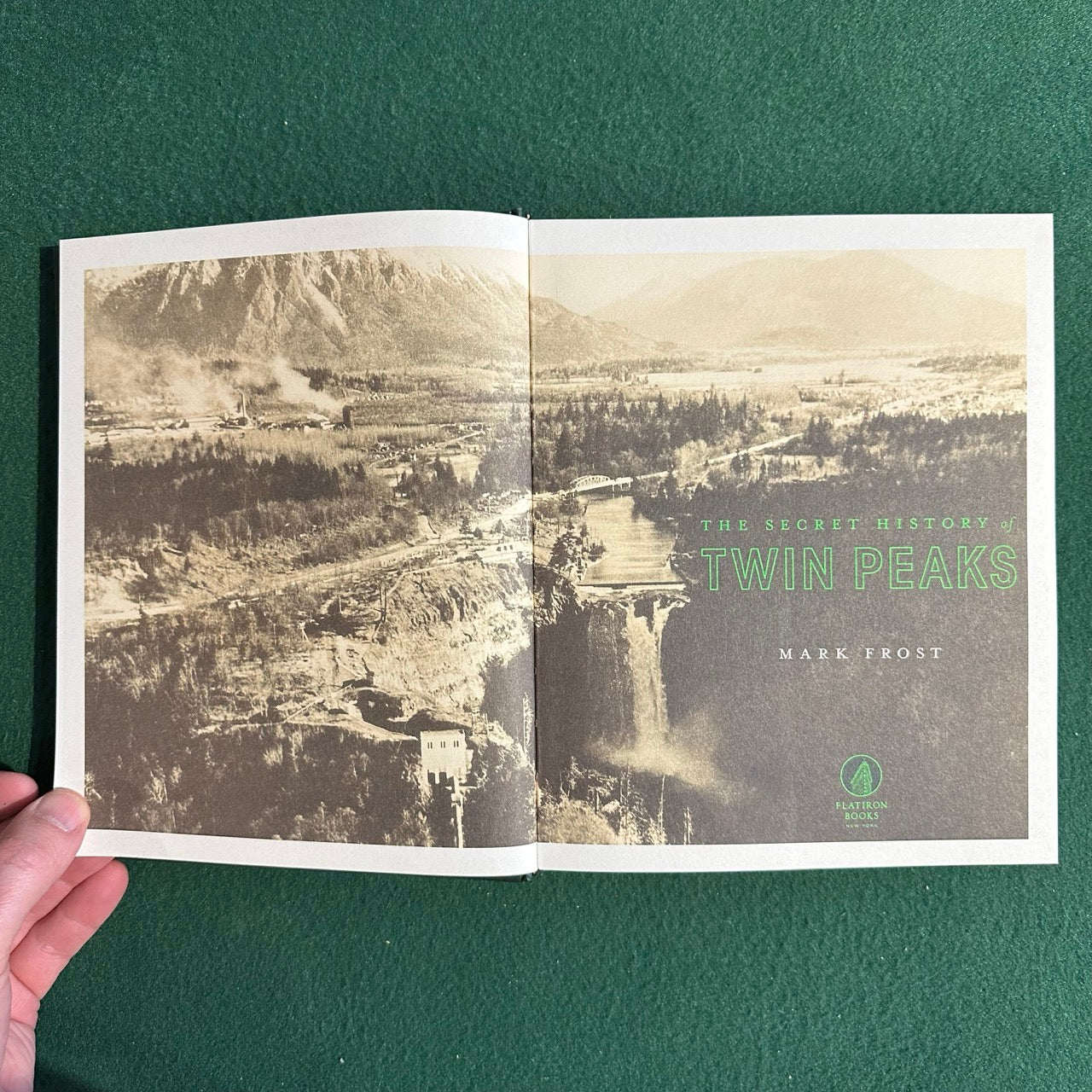 Fiction Hardback: Mark Frost - The Secret History of Twin Peaks FIRST EDITION