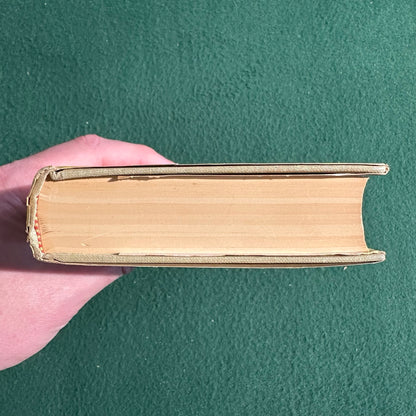 Vintage Non-Fiction Hardback: Trader Vic - Bartender's Guide
