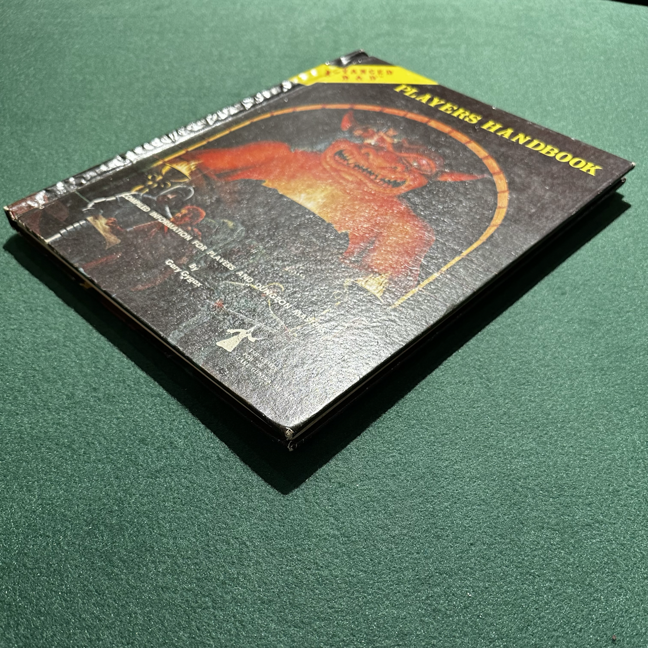 Vintage Dungeons & Dragons Core Book: Players Handbook AD&D 6TH PRINT
