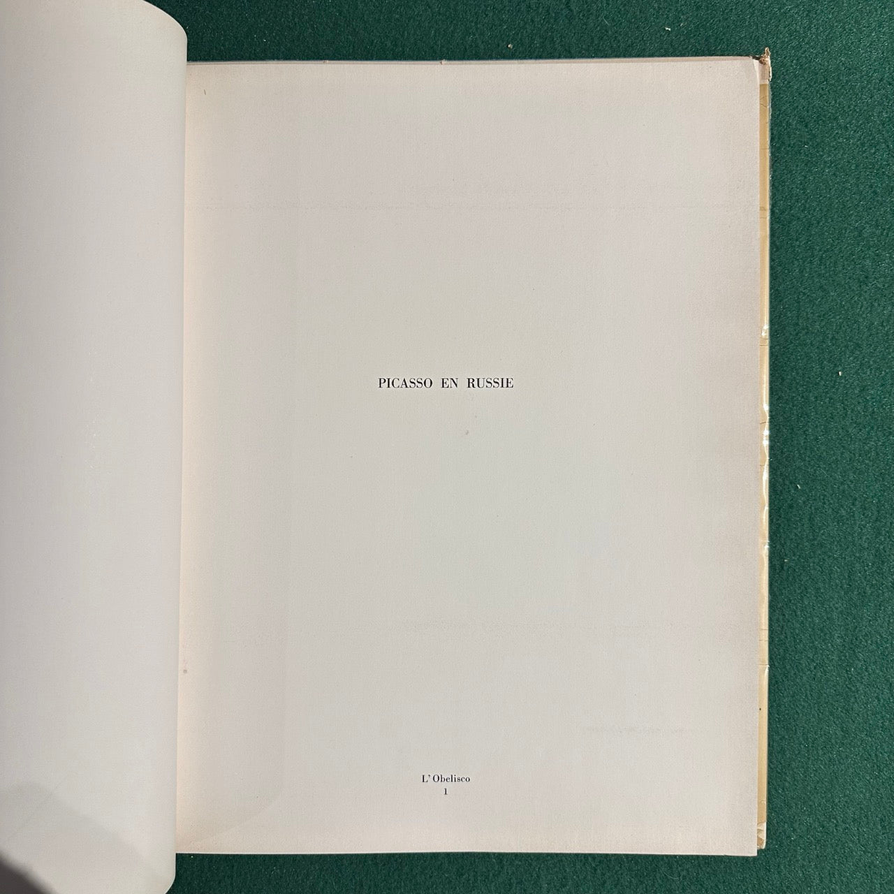 Vintage Art Paperback: Picasso en Russie
