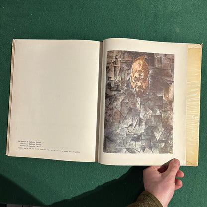 Vintage Art Paperback: Picasso en Russie