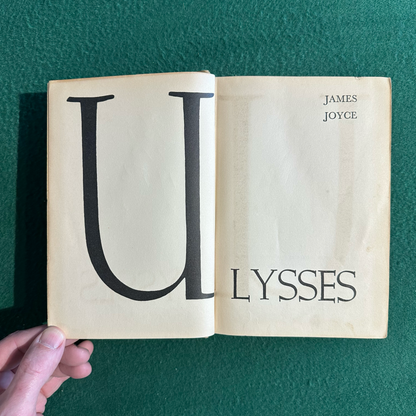 Vintage Fiction Hardback: James Joyce - Ulysses FOURTH PRINTING