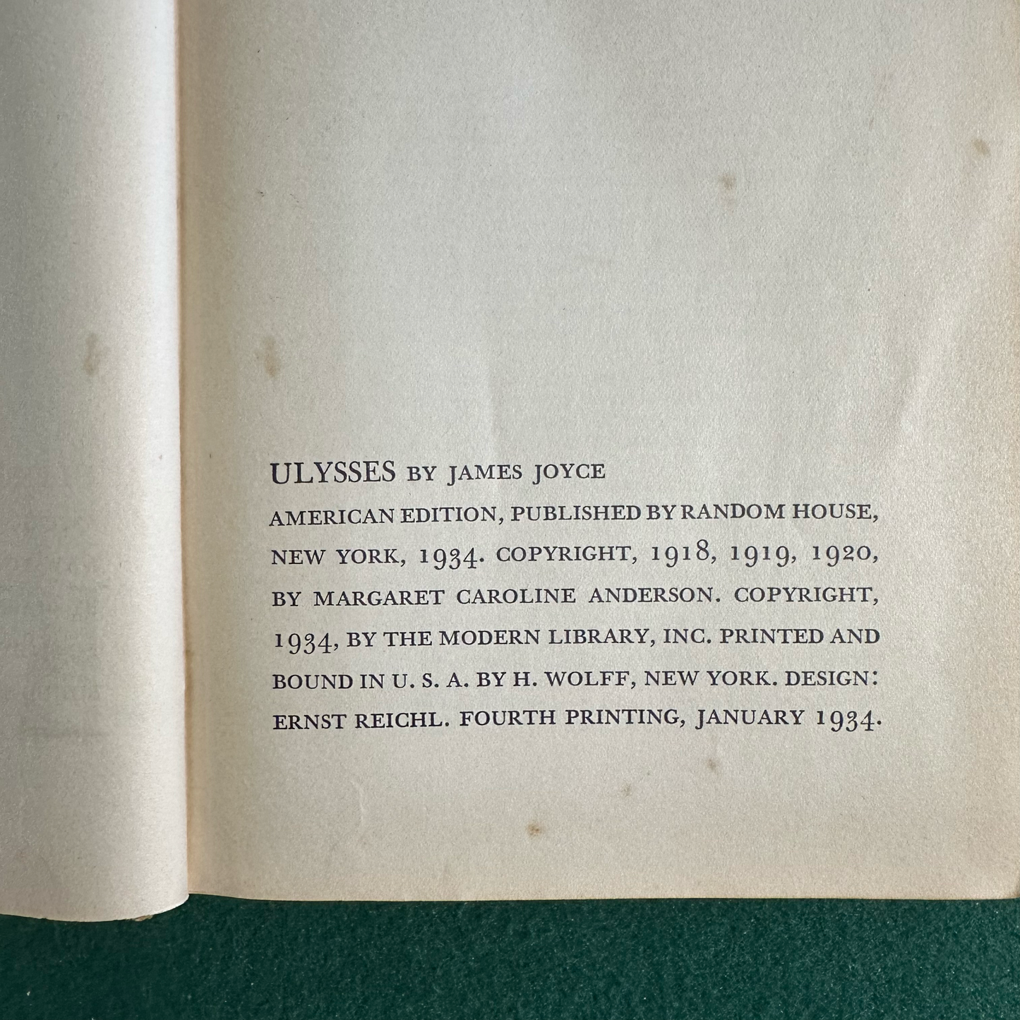Vintage Fiction Hardback: James Joyce - Ulysses FOURTH PRINTING